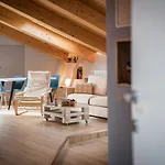 Loft 29 Mansardato Con Ampio Terrazzo Bussoleno