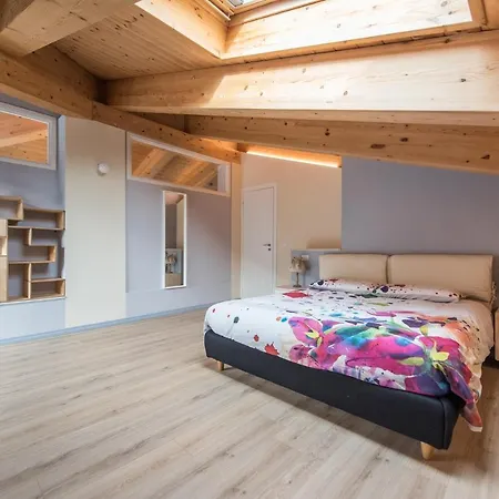 Apartman Loft 29 Mansardato Con Ampio Terrazzo