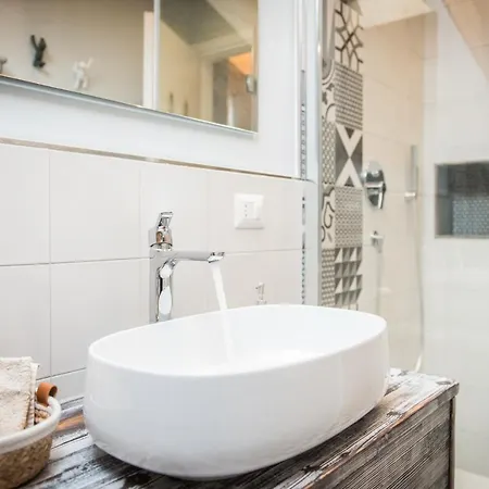 Loft 29 Mansardato Con Ampio Terrazzo Apartment Bussoleno